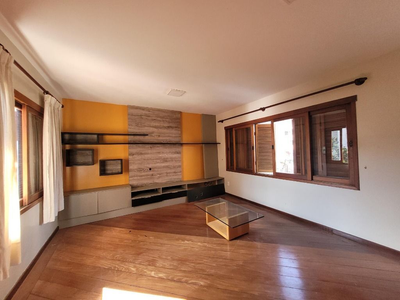Casa, 5 quartos, 357 m² - Foto 2