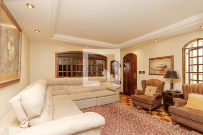 Casa, 4 quartos, 220 m² - Foto 1