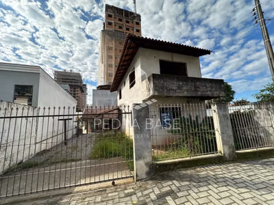 Terreno, 300 m² - Foto 1