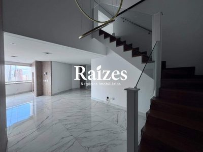 Cobertura, 3 quartos, 274 m² - Foto 2