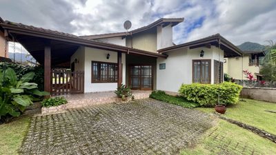 Casa, 4 quartos, 170 m² - Foto 1
