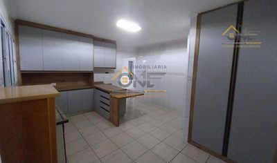 Casa, 3 quartos, 188 m² - Foto 3