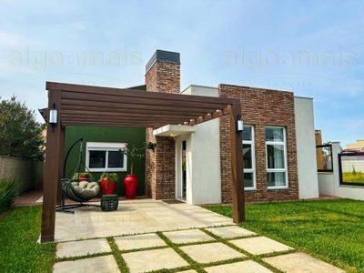 Casa, 3 quartos, 130 m² - Foto 1