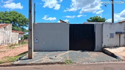 Casa, 2 quartos, 337 m² - Foto 1