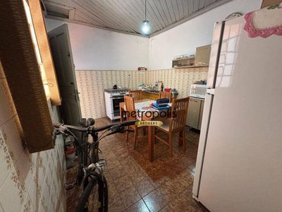 Casa, 2 quartos, 150 m² - Foto 2