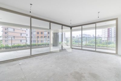 Apartamento, 3 quartos, 217 m² - Foto 1