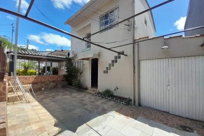 Casa, 3 quartos, 130 m² - Foto 1
