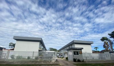 Casa, 2 quartos, 72 m² - Foto 1