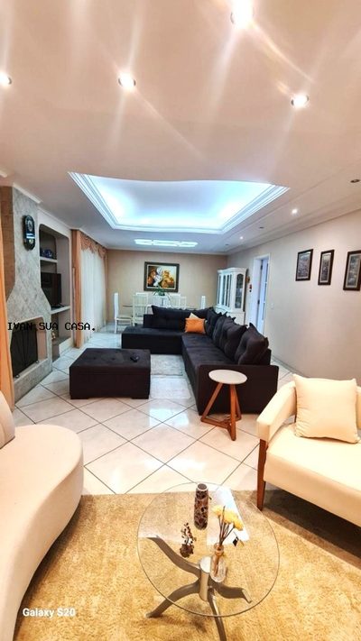 Casa, 4 quartos, 1975 m² - Foto 3