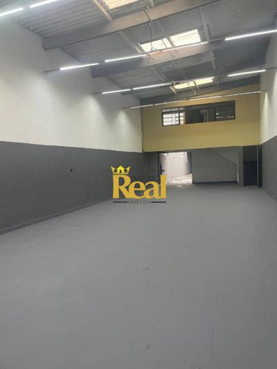 Prédio Inteiro, 100 m² - Foto 1