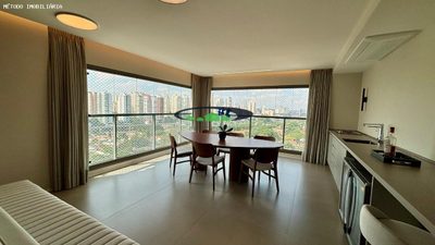 Apartamento, 3 quartos, 131 m² - Foto 2