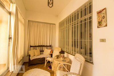 Casa, 3 quartos, 230 m² - Foto 1