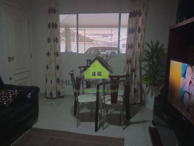 Casa, 3 quartos, 114 m² - Foto 1