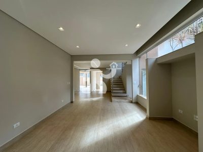 Casa, 3 quartos, 283 m² - Foto 2