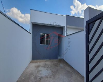 Casa, 2 quartos, 62 m² - Foto 1