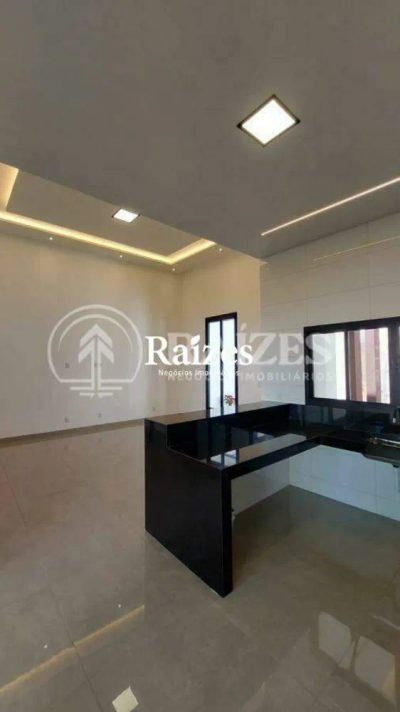 Casa, 3 quartos, 180 m² - Foto 3