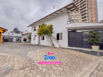 Casa, 4 quartos, 90 m² - Foto 1