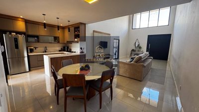 Casa, 3 quartos, 200 m² - Foto 1