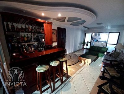Apartamento, 3 quartos, 223 m² - Foto 1