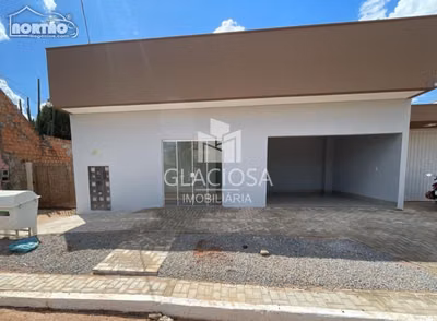 Casa, 2 quartos, 76 m² - Foto 1