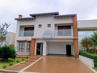Sobrado, 3 quartos, 300 m² - Foto 1