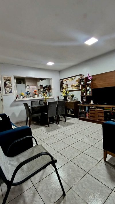 Casa, 3 quartos, 135 m² - Foto 2