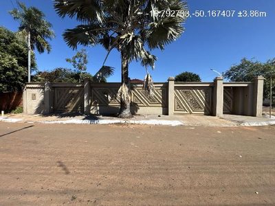 Casa, 4 quartos, 579 m² - Foto 1