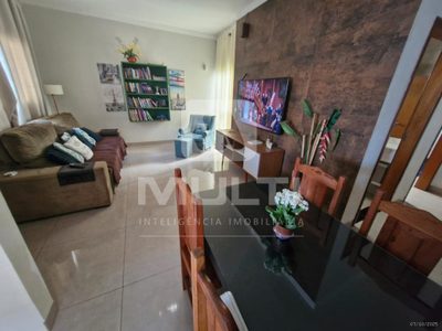 Casa, 3 quartos, 94 m² - Foto 1