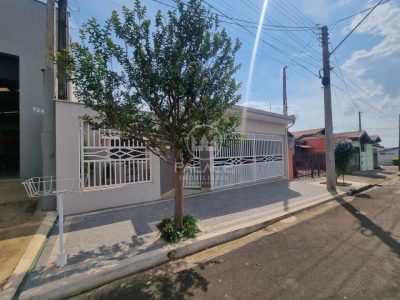 Casa, 3 quartos, 176 m² - Foto 1