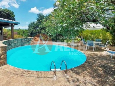 Casa, 4 quartos, 421 m² - Foto 1