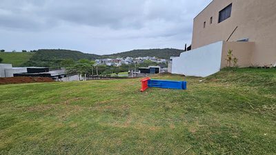 Loteamento e Condomínio, 275 m² - Foto 1