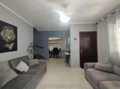 Sobrado, 3 quartos, 188 m² - Foto 1