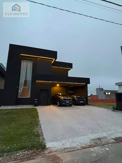 Casa, 4 quartos, 270 m² - Foto 1