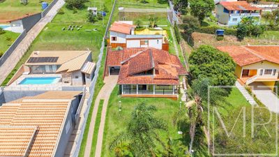 Casa, 4 quartos, 265 m² - Foto 1