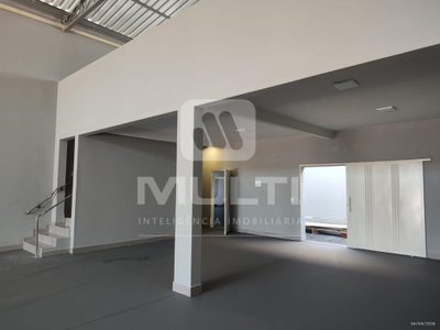 Casa, 1 quarto, 275 m² - Foto 1