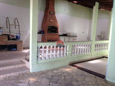 Casa, 4 quartos, 250 m² - Foto 4