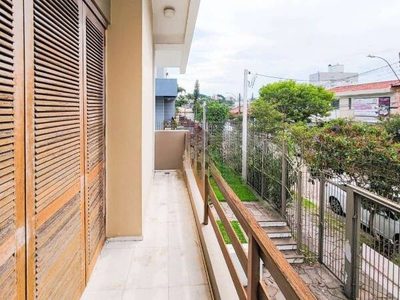 Casa, 3 quartos, 233 m² - Foto 3