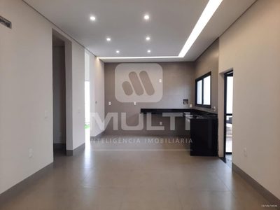Casa, 3 quartos, 180 m² - Foto 1