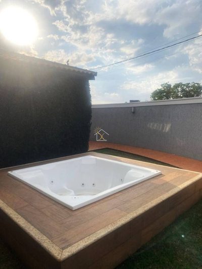 Casa, 3 quartos, 178 m² - Foto 2