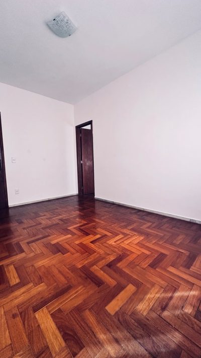 Apartamento, 3 quartos, 80 m² - Foto 2