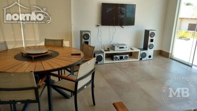 Casa, 3 quartos, 213 m² - Foto 4