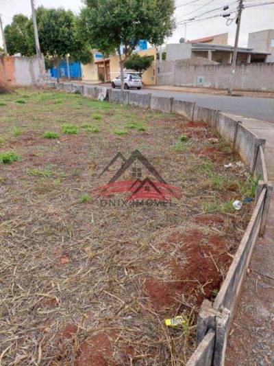 Loteamento e Condomínio, 255 m² - Foto 2