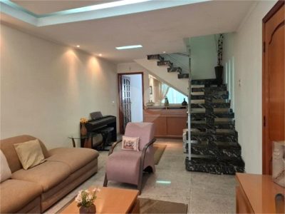 Sobrado, 3 quartos, 216 m² - Foto 3