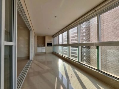 Apartamento, 3 quartos, 150 m² - Foto 1