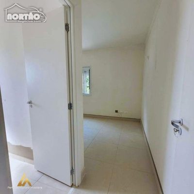 Casa, 4 quartos, 75 m² - Foto 4