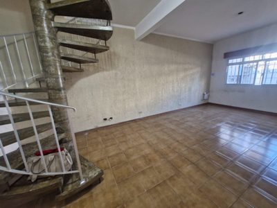 Casa, 3 quartos, 210 m² - Foto 2