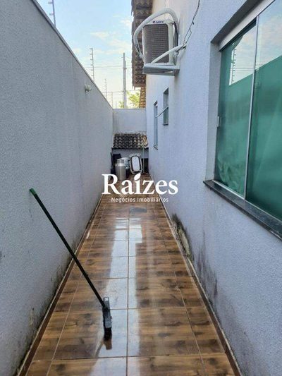 Casa, 3 quartos, 164 m² - Foto 4
