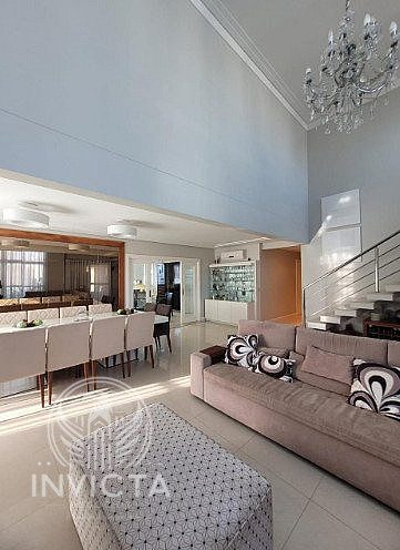 Apartamento, 3 quartos, 252 m² - Foto 2