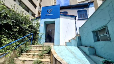Sobrado, 3 quartos, 393 m² - Foto 1