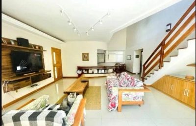 Casa, 3 quartos, 230 m² - Foto 2